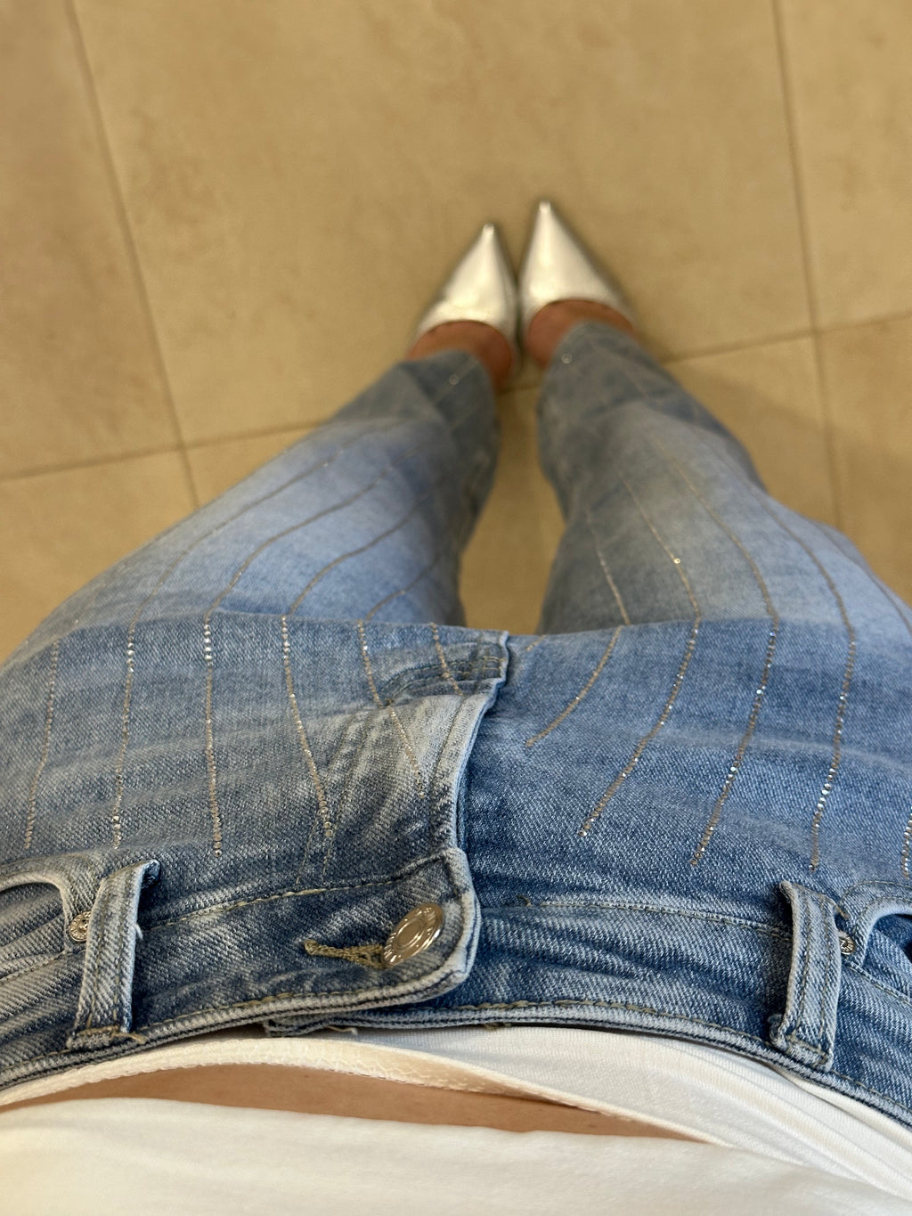 Jeans Vita Alta con Righe di Strass