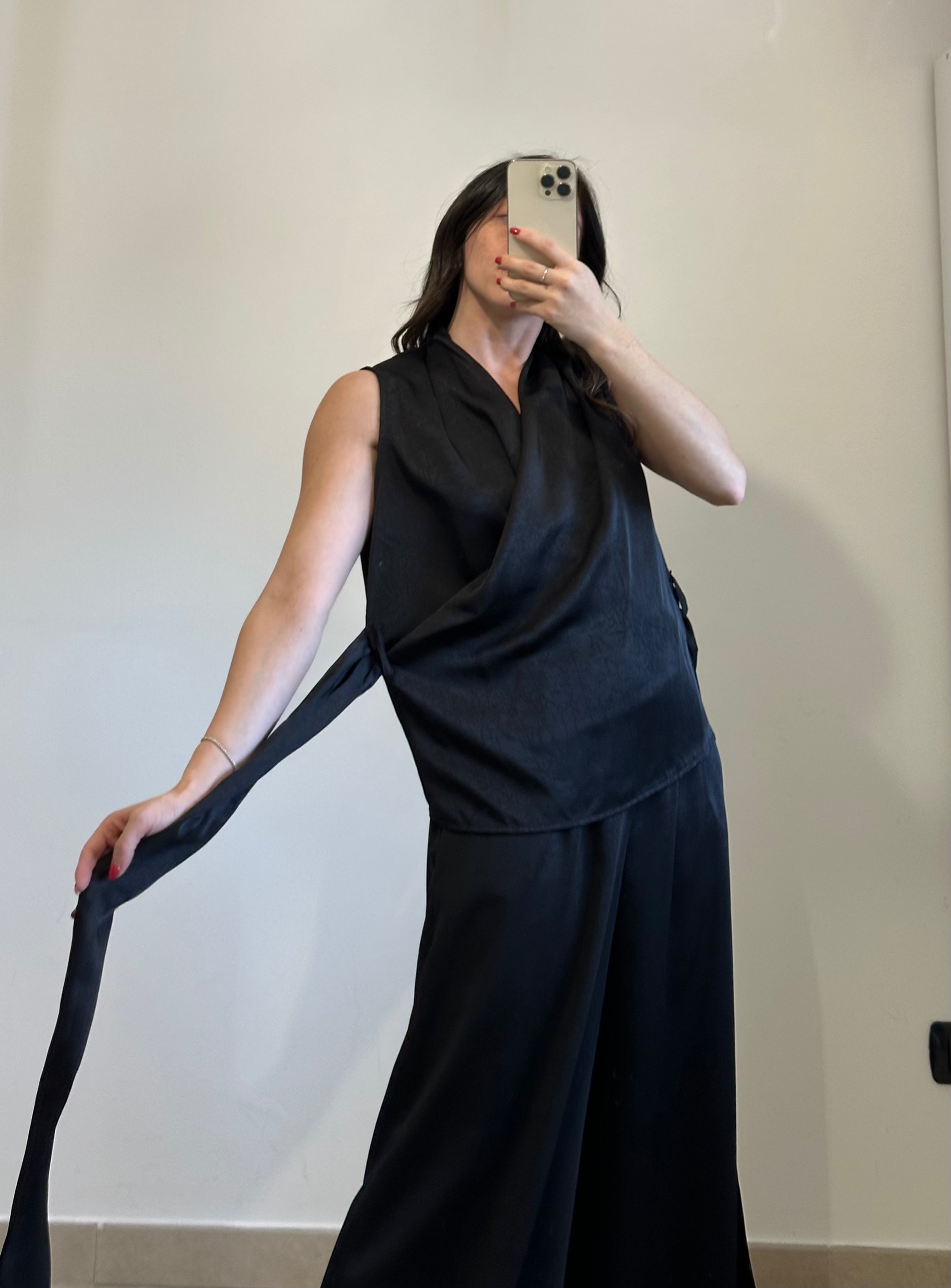 Coordinato Sofi -Blusa e Pantalone Wide Leg NERO