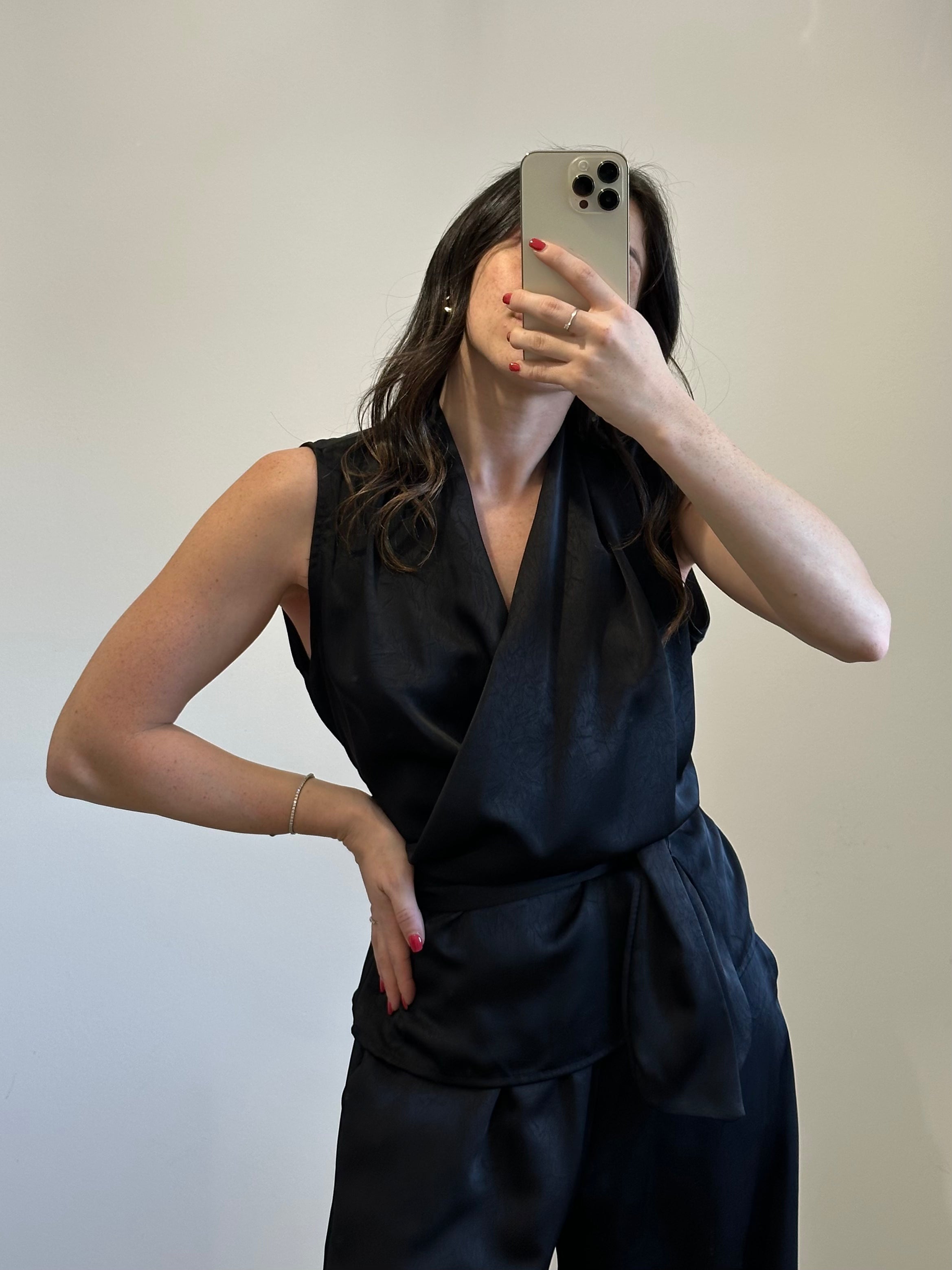 Coordinato Sofi -Blusa e Pantalone Wide Leg NERO