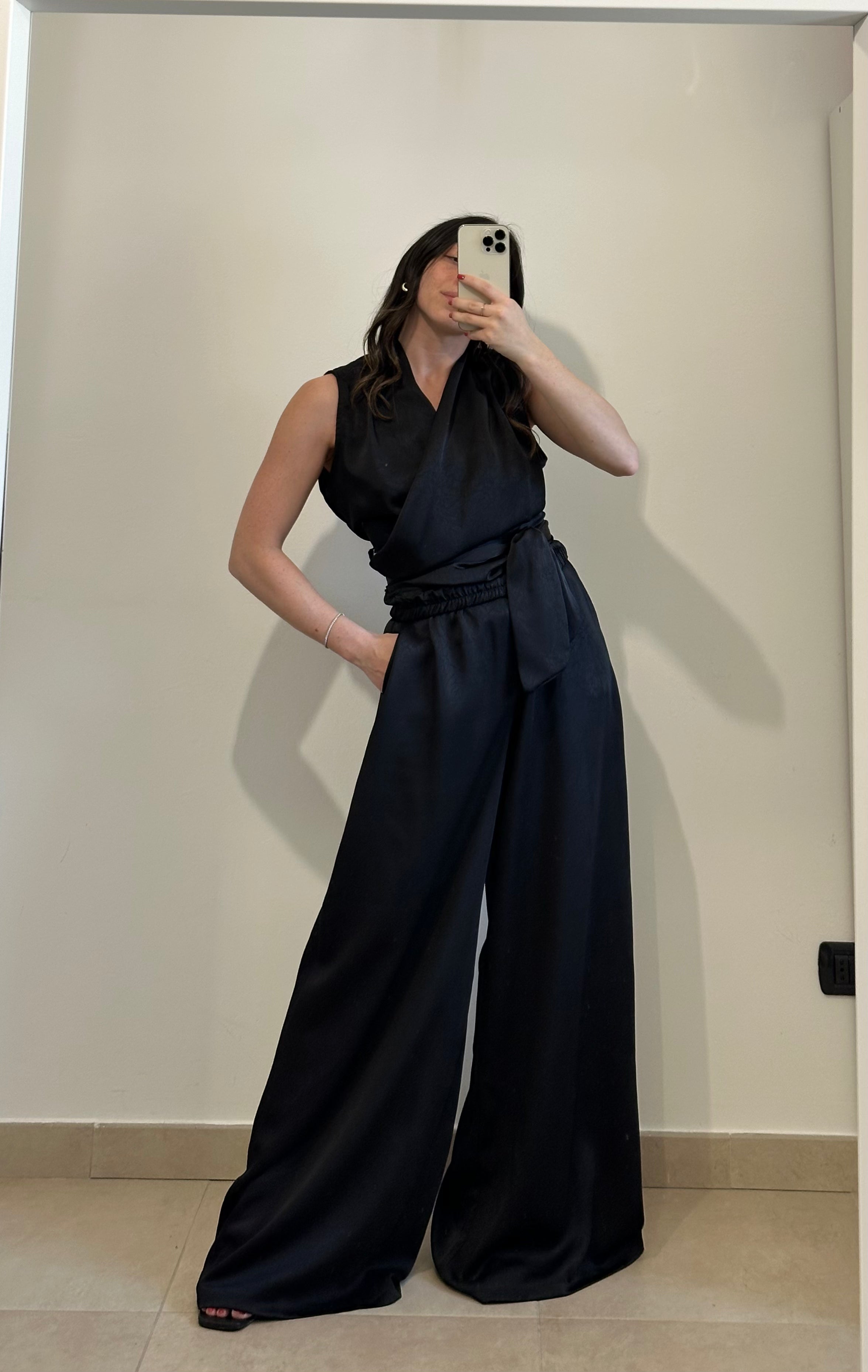 Coordinato Sofi -Blusa e Pantalone Wide Leg NERO