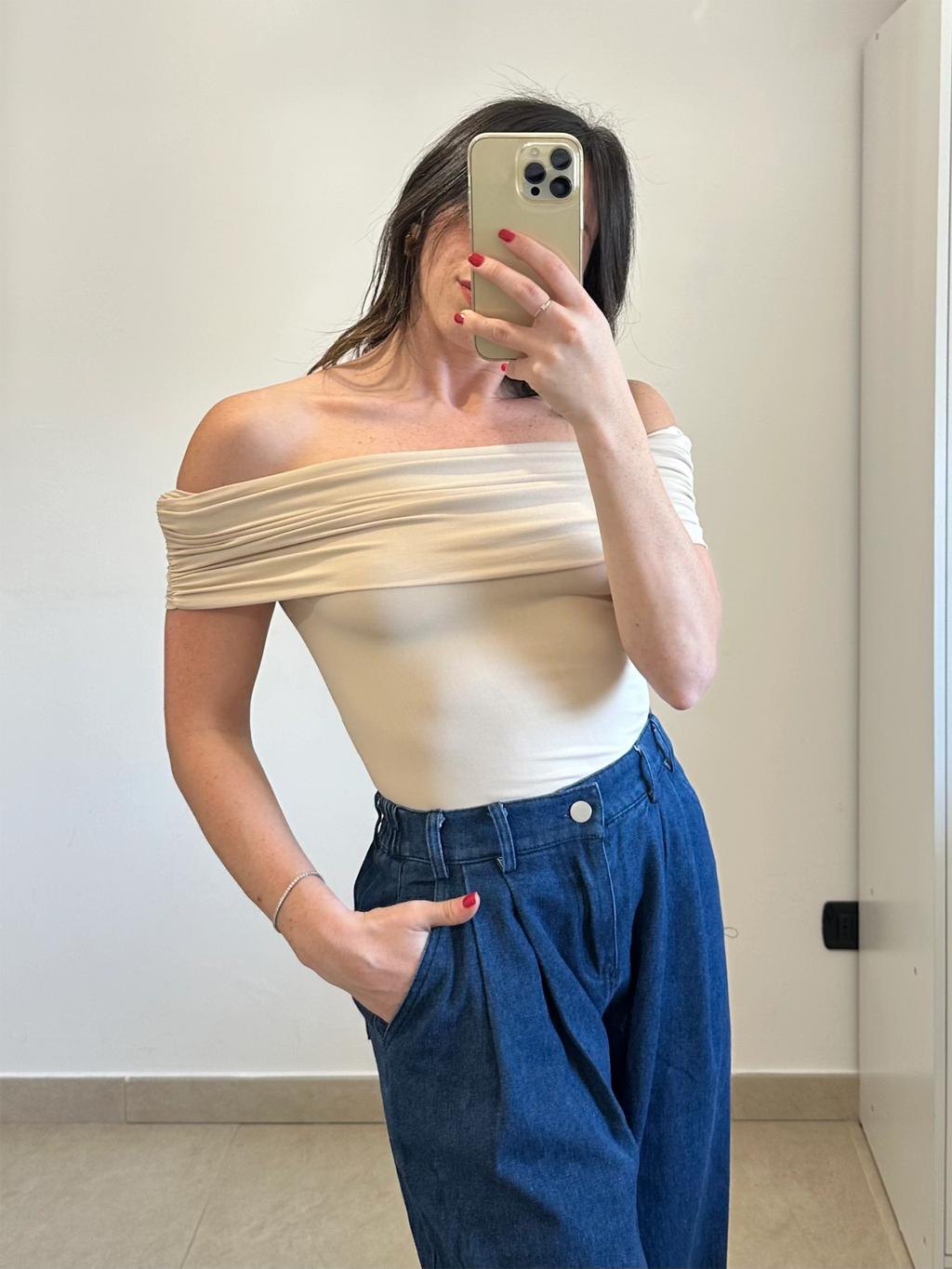 Body Off-Shoulder - a barchetta