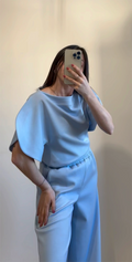 Coordinato Ginevra - Maglia Assimetrica e Pantalone CELESTE