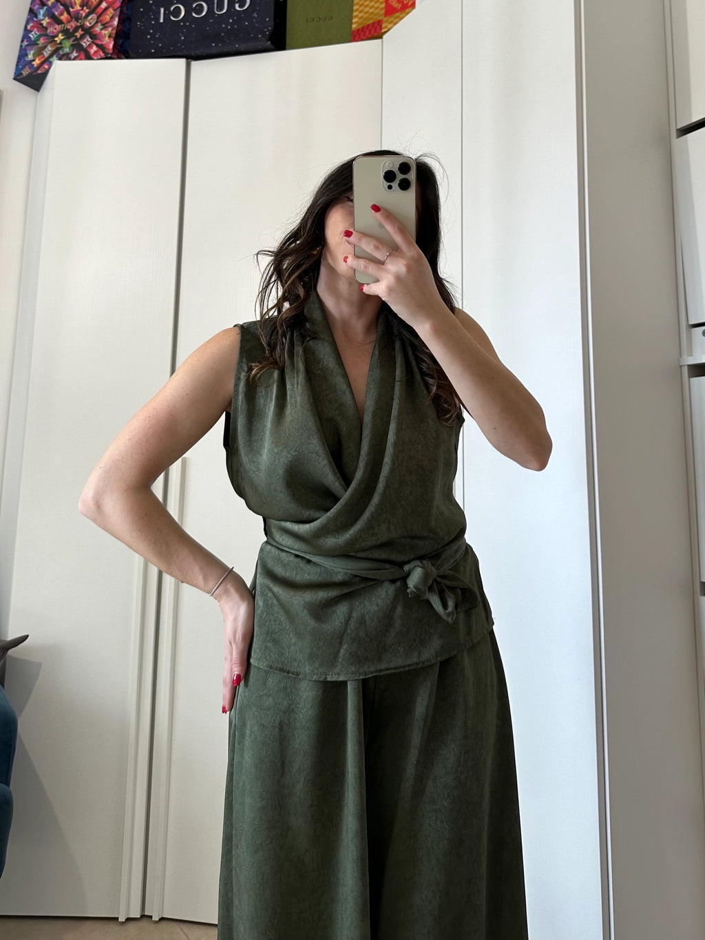 Coordinato Sofi -Blusa e Pantalone Wide Leg VERDONE