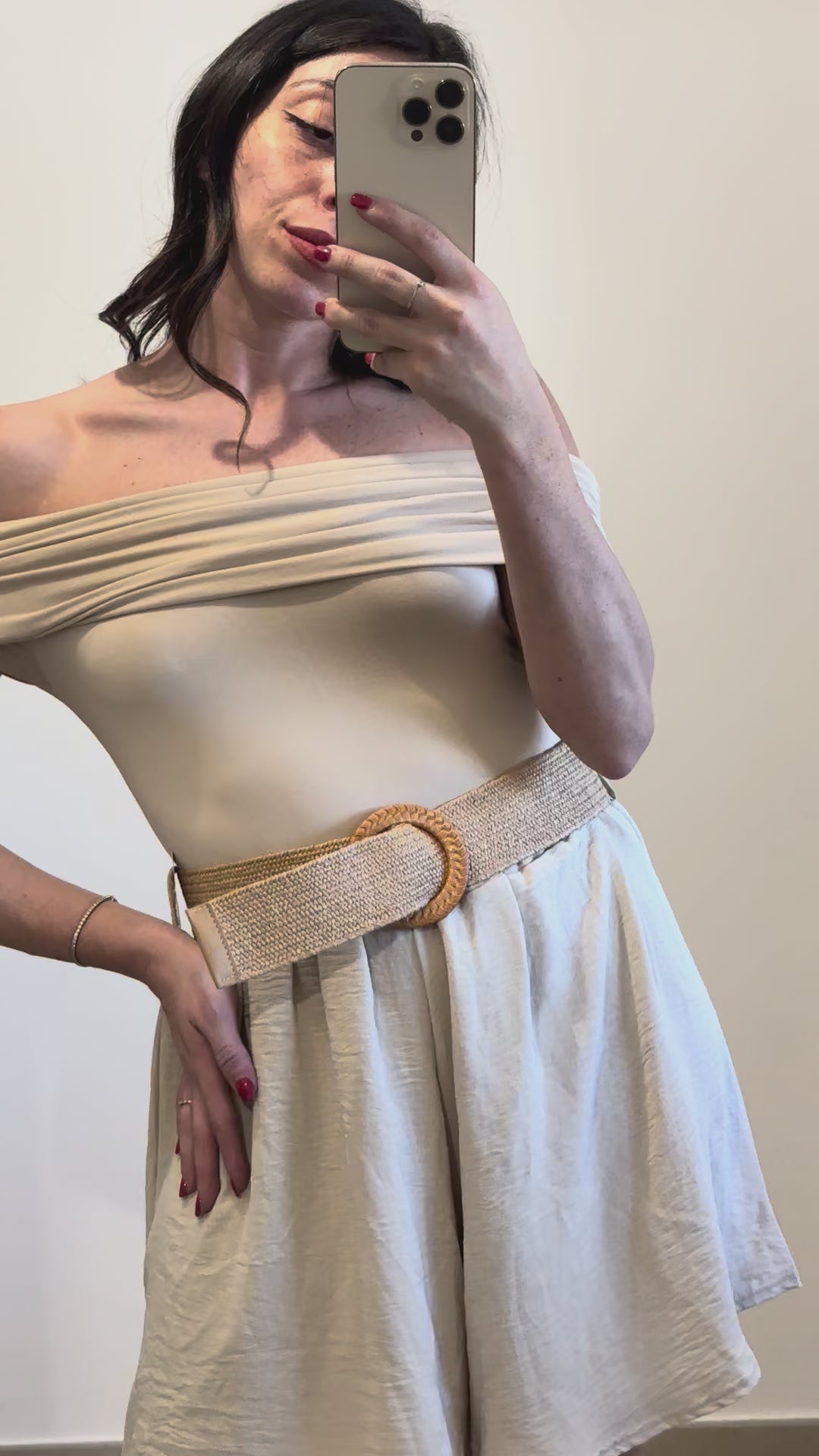 Pantaloncini con Cintura in Raffia