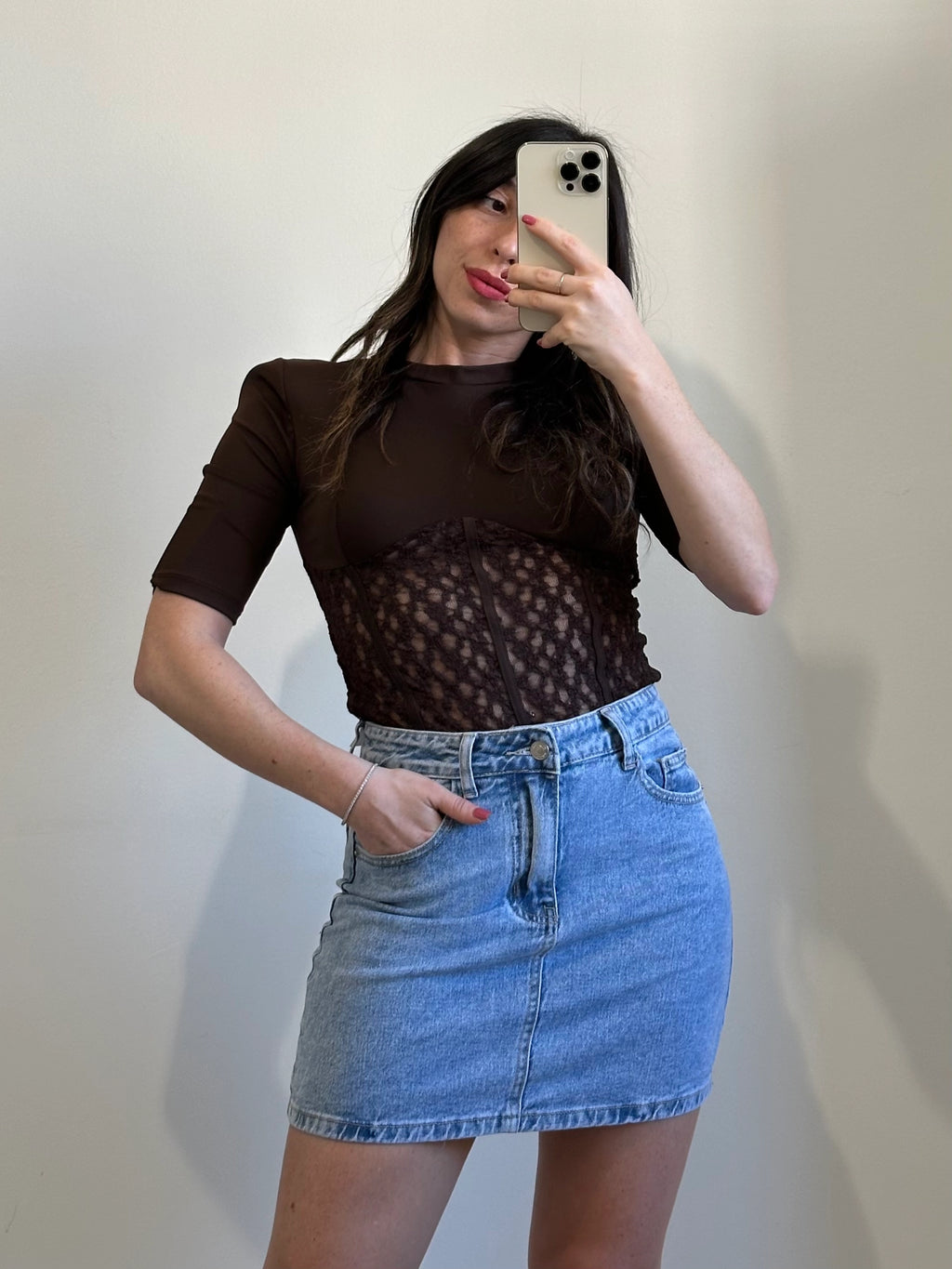 T-shirt con Corsetto in pizzo NERA